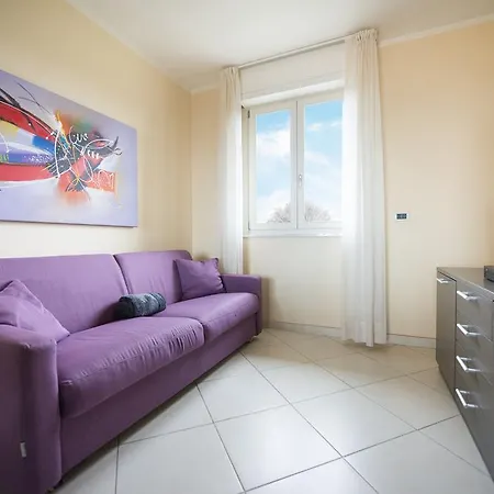 Colombo 4*