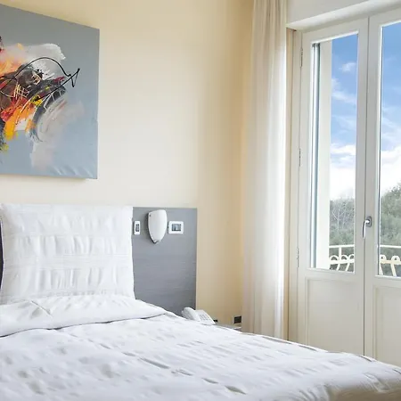 Apartmanhotel Colombo 4*