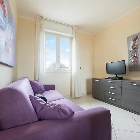 Colombo Aparthotel 3*